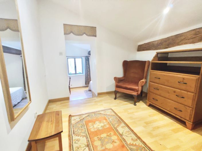 Image No.14-7 Bed House for sale