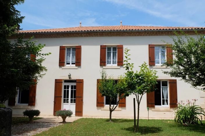 Image No.1-Ferme de 6 chambres à vendre à Villeneuve-sur-Lot