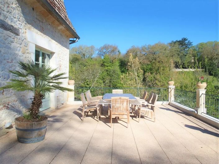 Image No.15-5 Bed House for sale