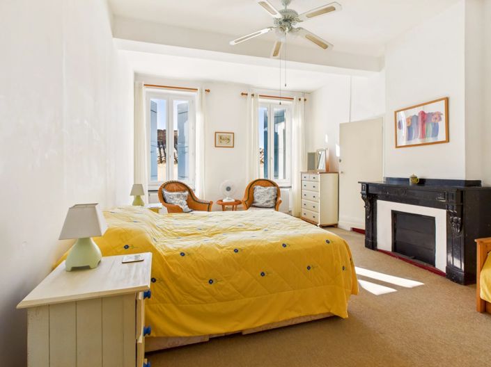 Image No.15-8 Bed House for sale