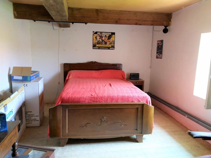 Image No.12-5 Bed House for sale