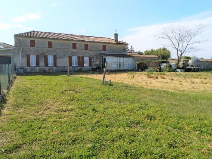 Image No.2-5 Bed House for sale