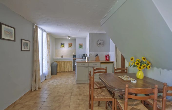 Image No.11-9 Bed House for sale