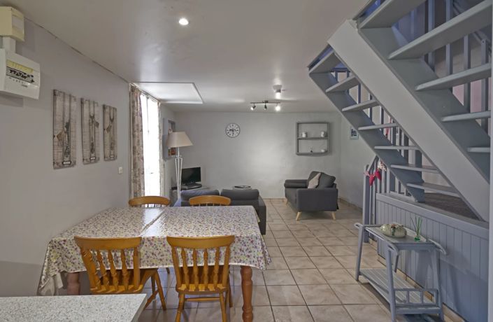 Image No.15-9 Bed House for sale