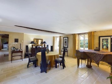 d01849635b606954c67ddc5bd8b3097c39e36fcb4c192