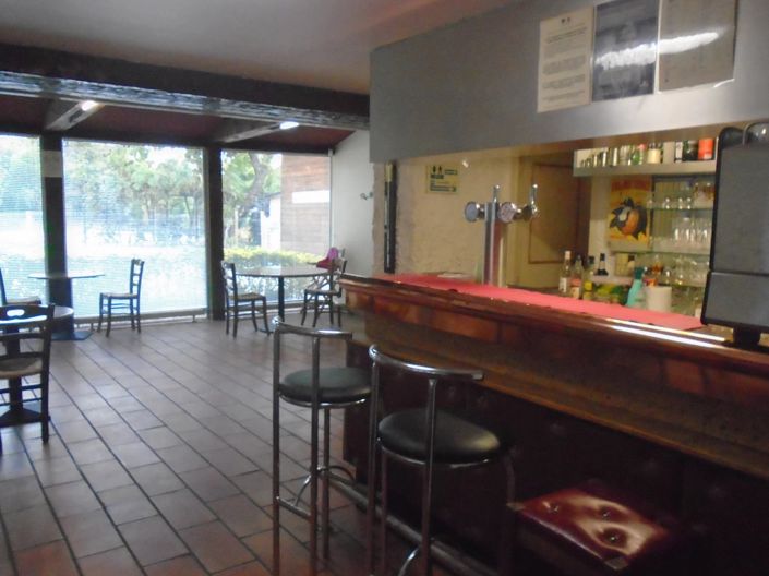 Image No.8-9 Bed House for sale