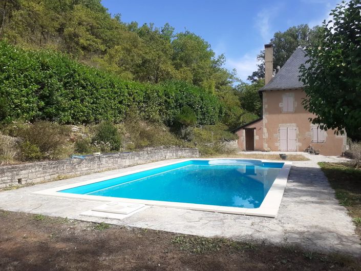 Image No.2-4 Bed House for sale