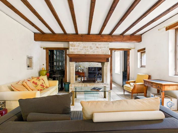 Image No.3-4 Bed House for sale