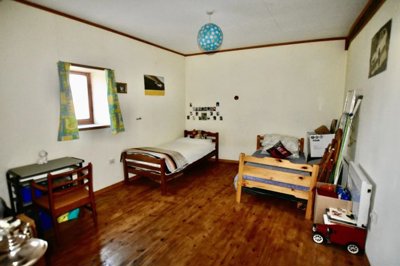 3a704e5294d238d38526179241f3ff989ba242ddec162