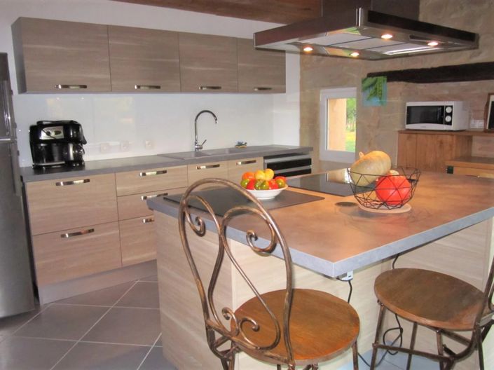 Image No.3-8 Bed Farmhouse for sale