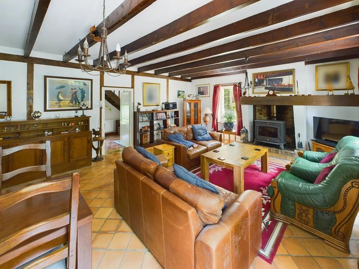 Image No.3-Maison de village de 3 chambres à vendre à Charente