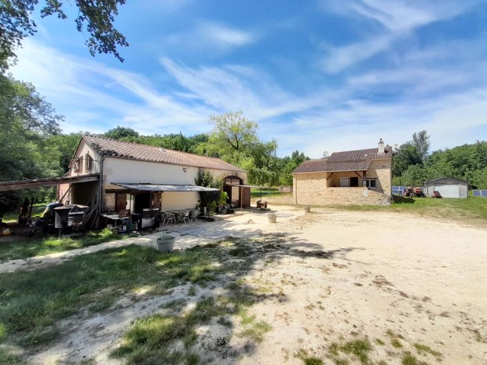 Image No.7-6 Bed House for sale