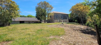 b40af3705259fd65175e21f2332c5a2f2cb1a366ce403