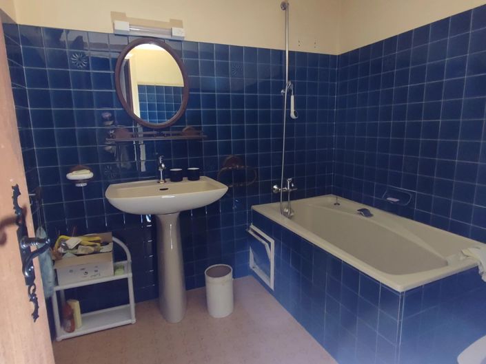 Image No.10-2 Bed Village House for sale