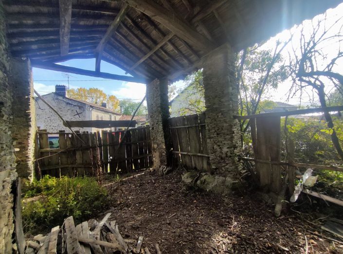 Image No.8-Barn for sale