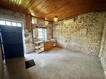 622422e4cae90edbe03e0937d76edbe24b0d06a371192