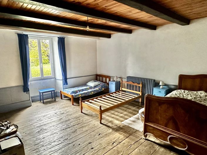 Image No.8-Maison de 9 chambres à vendre à Saint-Front