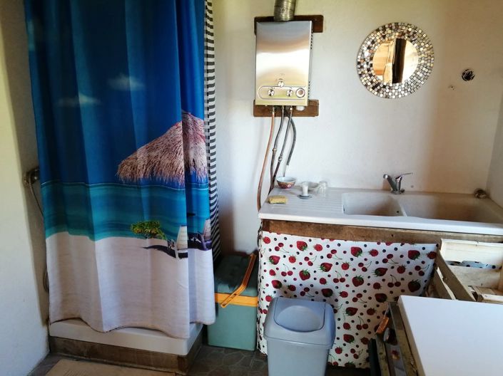 Image No.8-2 Bed House for sale