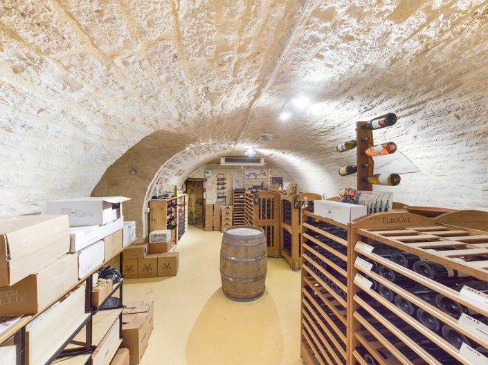 Image No.14-5 Bed House for sale