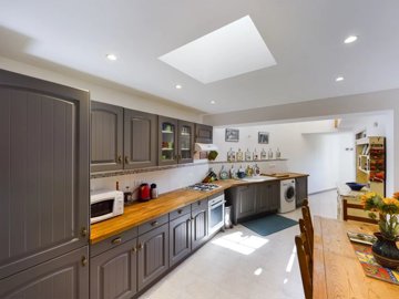 6953c3debe26a7b8920d316b25d81f5f0a1cd1eb05192