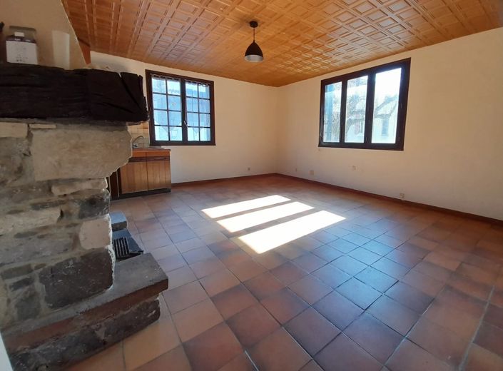 Image No.6-3 Bed House for sale