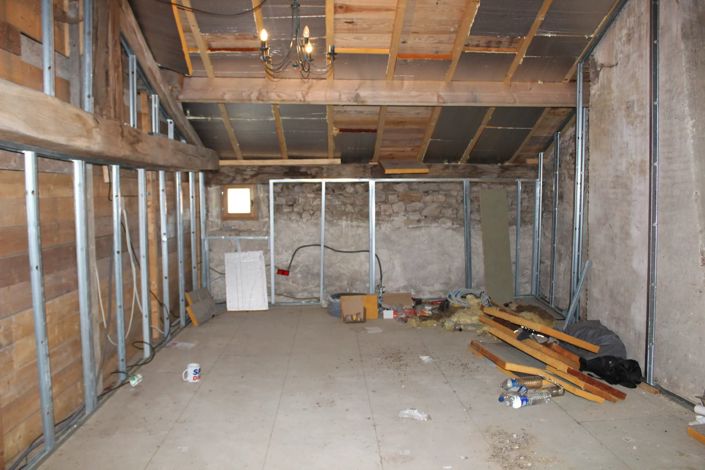 Image No.7-Maison de village de 2 chambres à vendre à Charroux