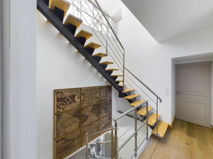 Image No.12-9 Bed House for sale