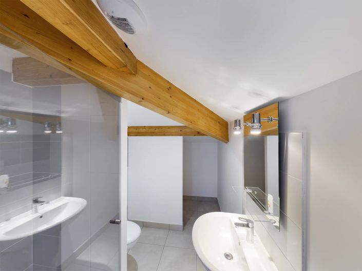 Image No.14-9 Bed House for sale