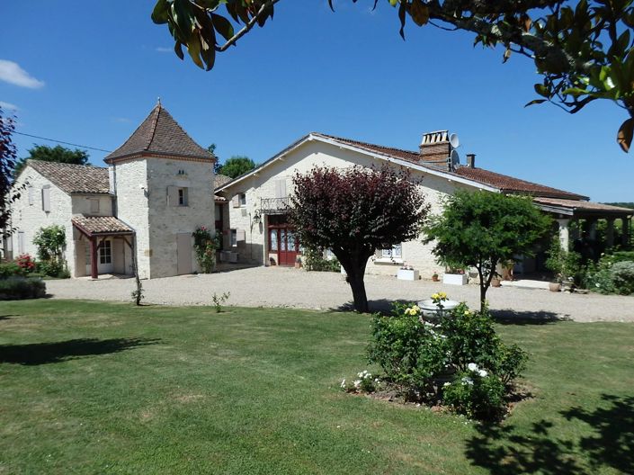Image No.1-7 Bed House for sale