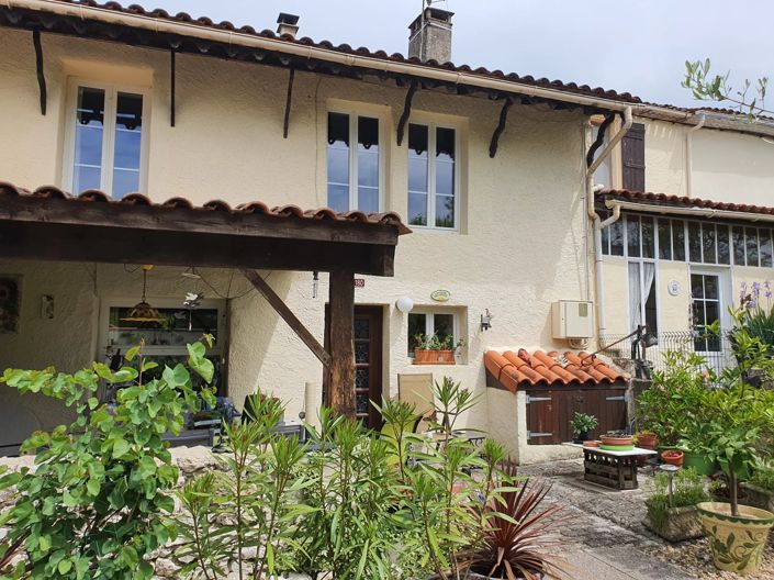 Image No.1-3 Bed Village House for sale