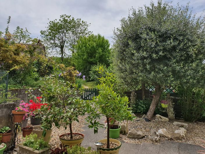 Image No.2-3 Bed Village House for sale