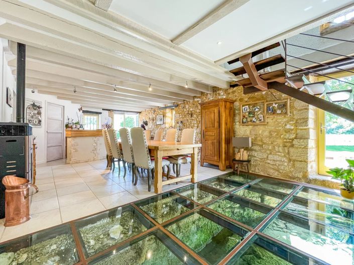 Image No.3-5 Bed House for sale