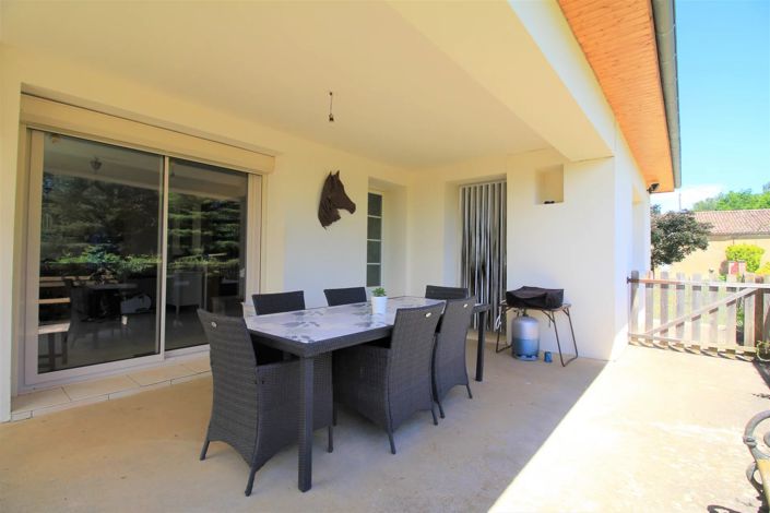 Image No.9-4 Bed House for sale