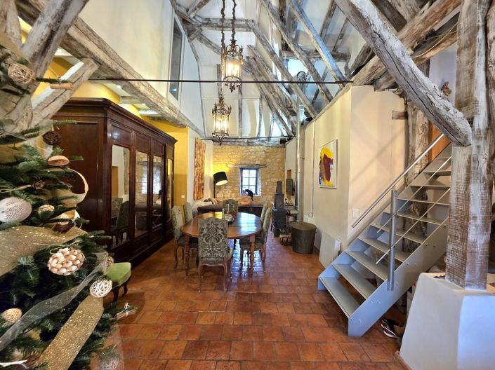 Image No.12-10 Bed House for sale