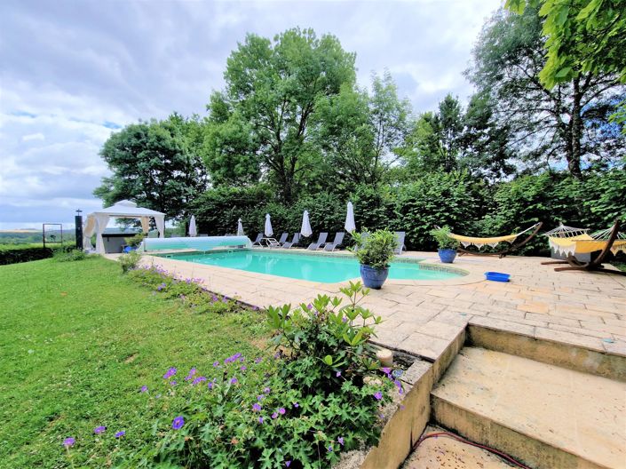 Image No.14-10 Bed House for sale