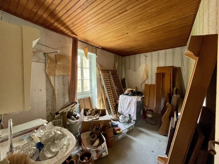 Image No.6-2 Bed Village House for sale