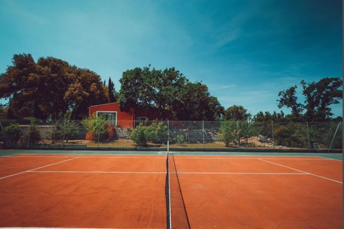 Image No.12-10 Bed Property for sale