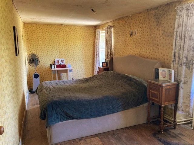 Image No.15-5 Bed House for sale