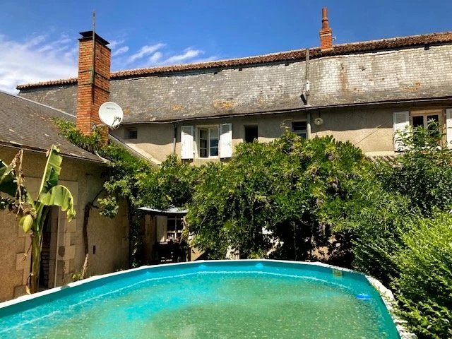 Image No.2-5 Bed House for sale