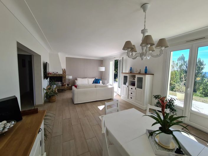 Image No.3-6 Bed House for sale