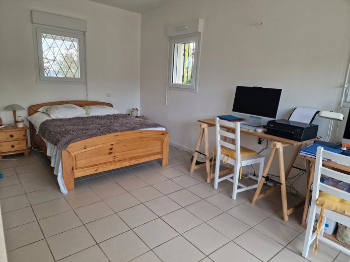 Image No.5-6 Bed House for sale