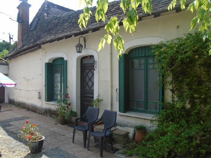 Image No.8-6 Bed House for sale