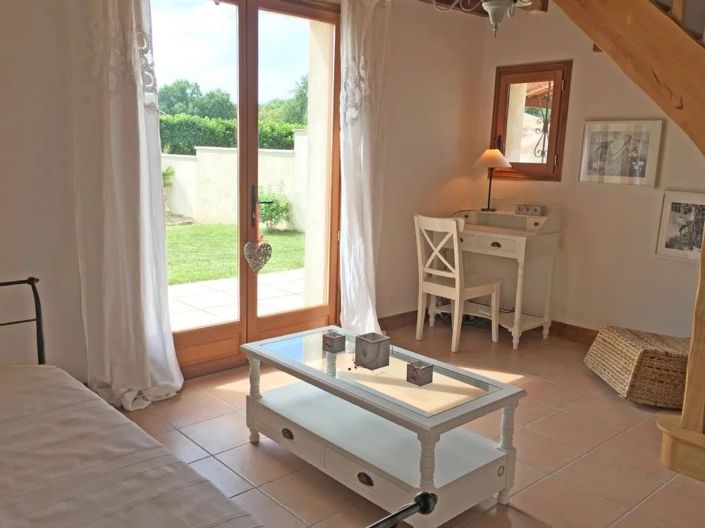 Image No.5-3 Bed House for sale