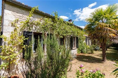 1 - Charente, House