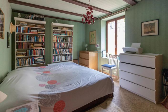 Image No.14-2 Bed House for sale