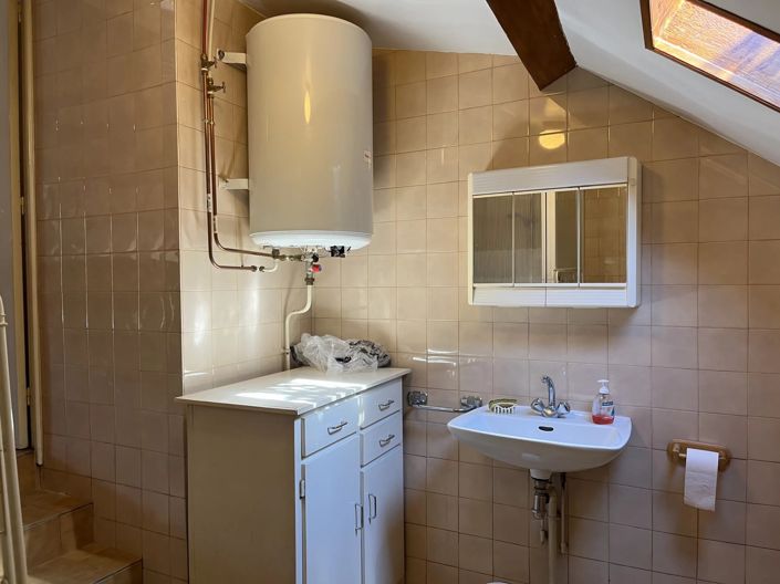 Image No.12-1 Bed Village House for sale