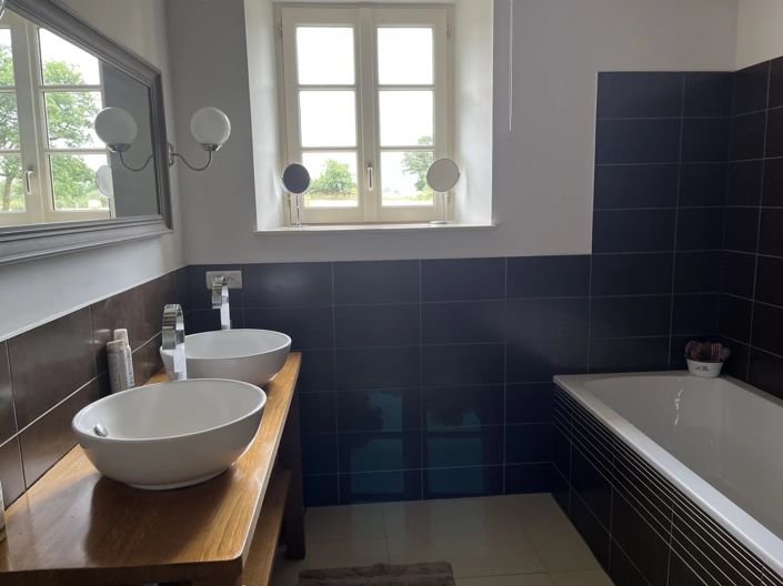 Image No.7-14 Bed House for sale