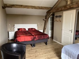 Image No.8-Maison de 14 chambres à vendre à Montmorillon