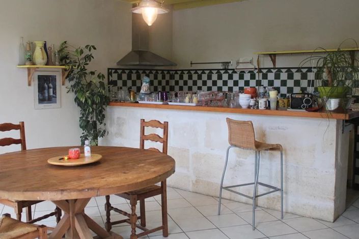 Image No.6-4 Bed House for sale