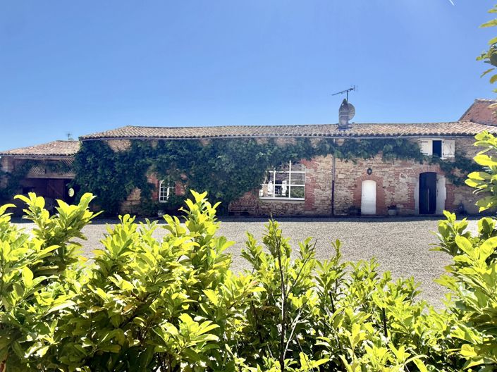 Image No.15-12 Bed House for sale